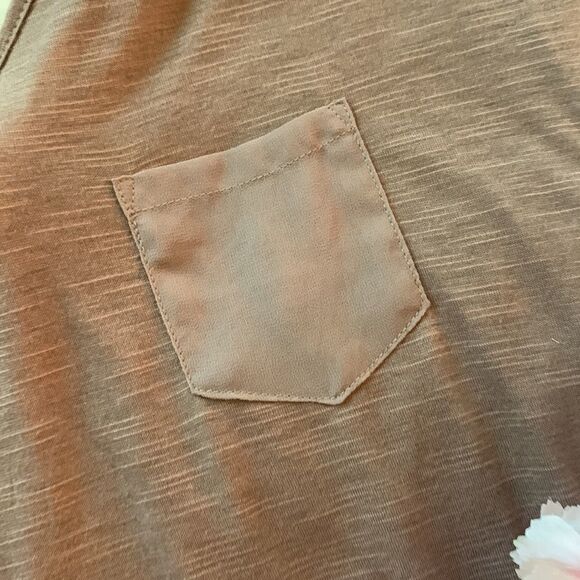 MUDD SOFT FLOW TRANSPARENT BACK WOMAN’S TOP - Picture 2 of 8